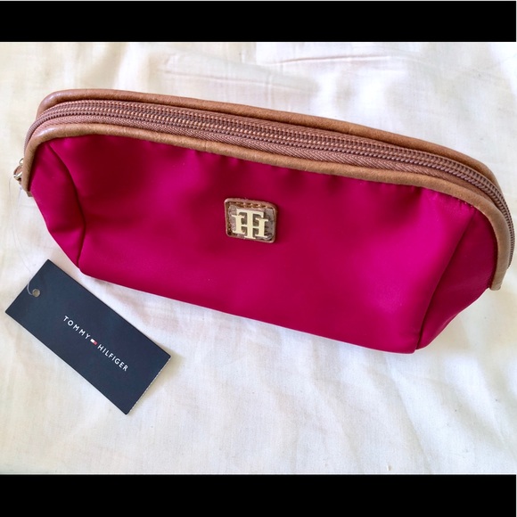 tommy hilfiger vanity bag